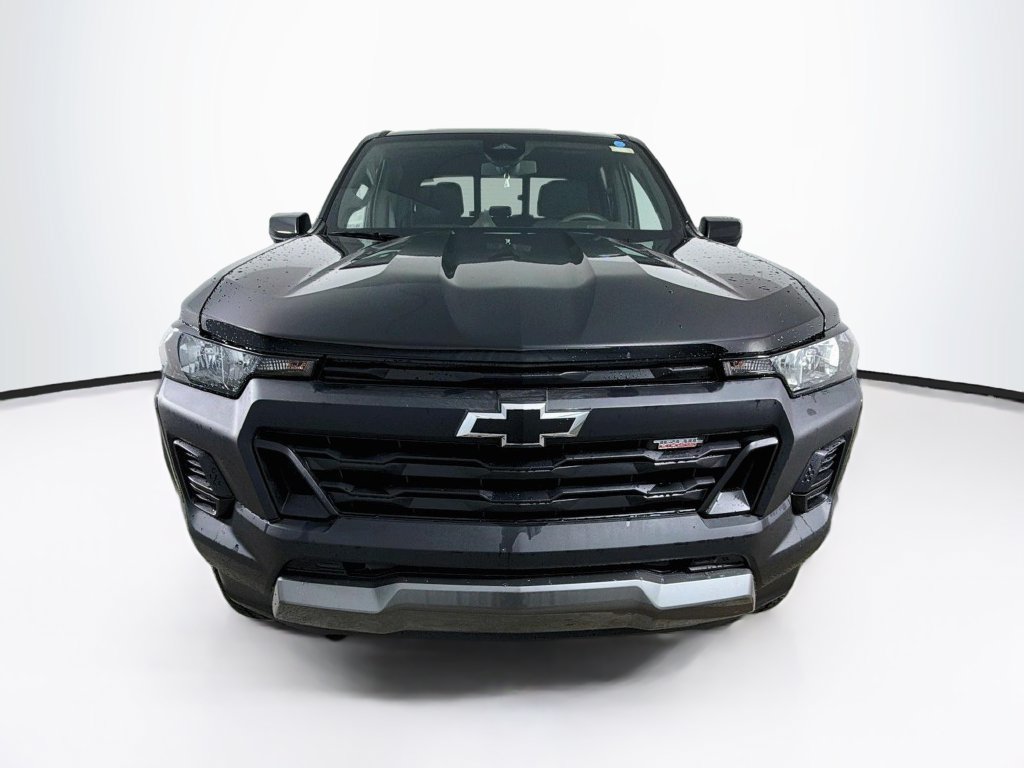 New 2026 Chevrolet Colorado Trail Boss AWD/4WD image 2