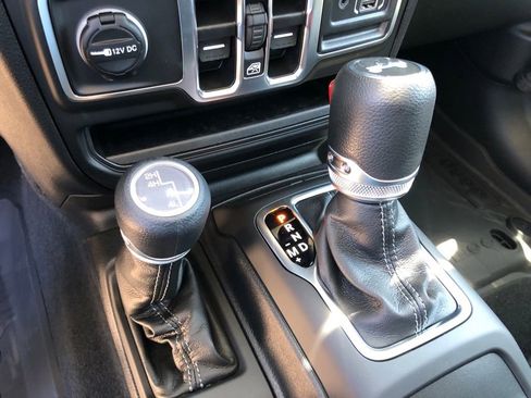 New 2025 Jeep Wrangler Sport S image 31