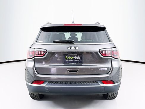 Used 2022 Jeep Compass Latitude w/ Convenience Group image 7