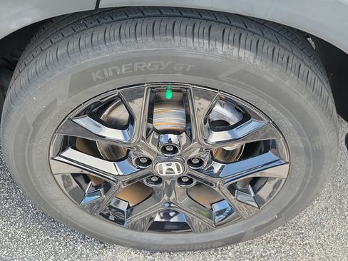 Certified 2024 Honda HR-V Sport image 6