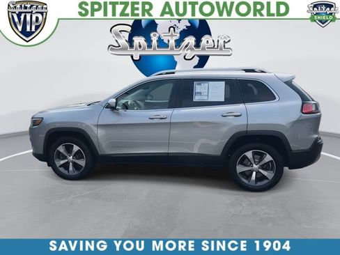 Used 2019 Jeep Cherokee Limited AWD/4WD image 6