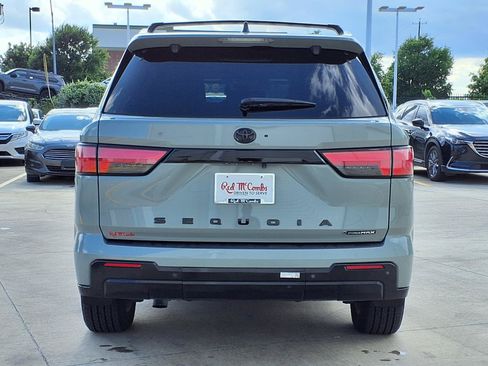 Certified 2025 Toyota Sequoia Platinum AWD/4WD image 6