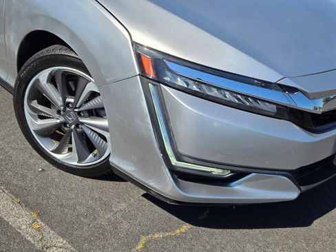 Used 2019 Honda Clarity Plug-In Hybrid image 9
