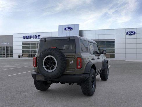 New 2025 Ford Bronco Badlands image 8