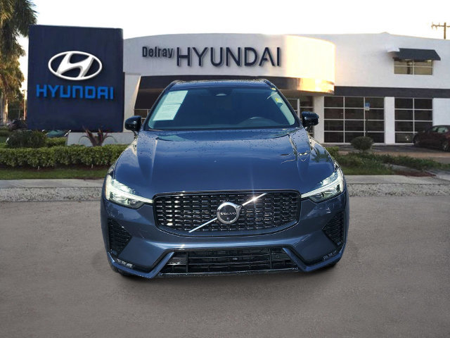 Used 2023 Volvo XC60 B5 Plus w/ Climate Package FWD image 2