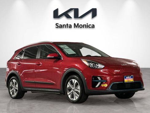 Certified 2022 Kia Niro EX Premium image 9