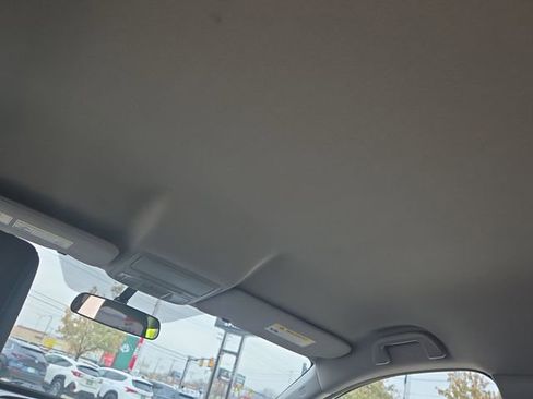 Used 2019 Honda CR-V LX image 17