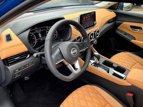 New 2025 Nissan Sentra SV w/ SV Premium Package image 9