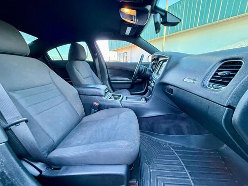 Used 2016 Dodge Charger Police w/ Street Appearance Group image 29