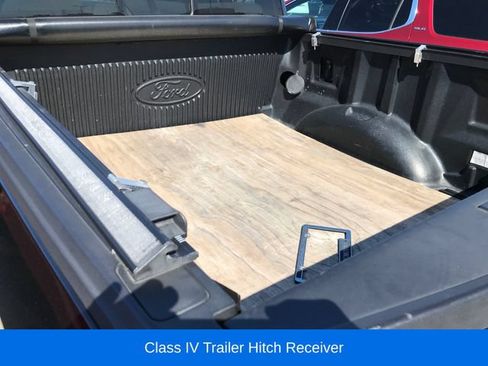 Used 2018 Ford F150 XLT w/ Equipment Group 302A Luxury AWD/4WD image 11