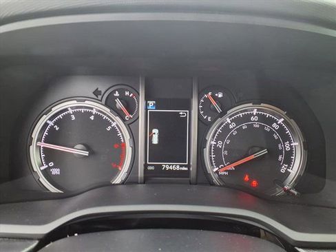 Used 2022 Toyota 4Runner Limited image 12