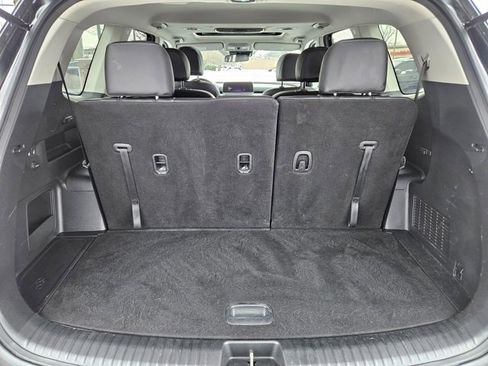 Used 2022 Kia Telluride S image 15