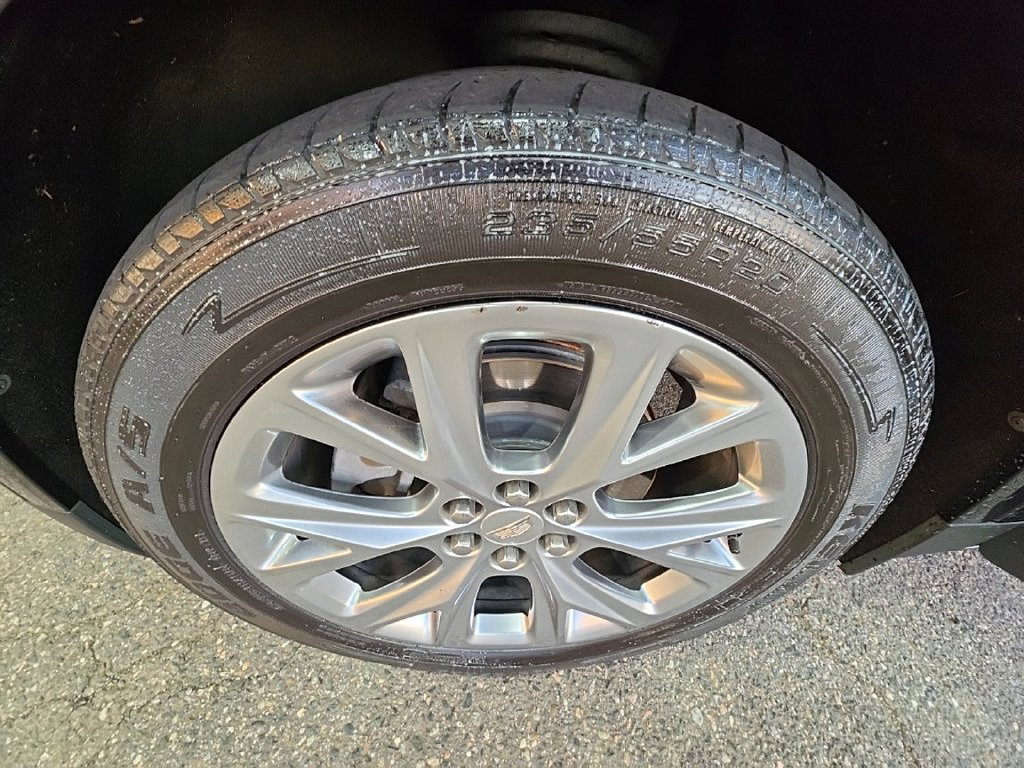 Used 2020 Cadillac XT5 Sportv AWD/4WD image 39