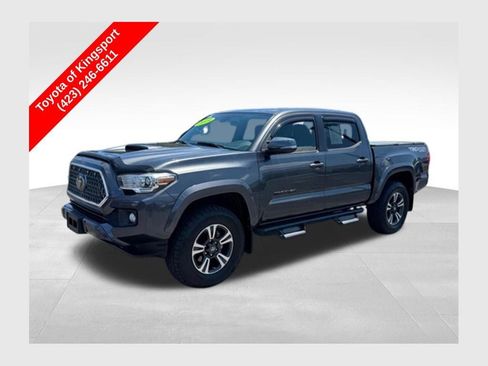 Used 2019 Toyota Tacoma TRD Sport AWD/4WD image 1