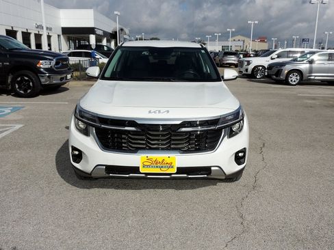 Used 2024 Kia Seltos S FWD image 2
