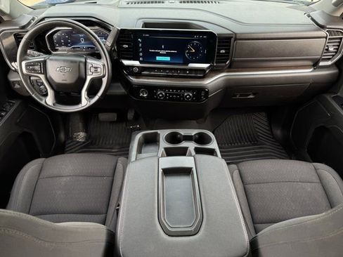 Used 2023 Chevrolet Silverado 1500 RST image 11