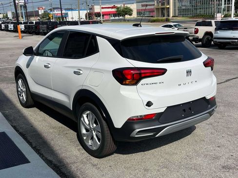 New 2026 Buick Encore GX Preferred w/ Comfort Package FWD image 5