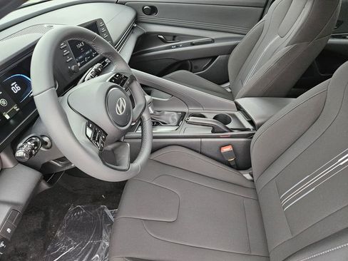 New 2026 Hyundai Elantra Sport FWD image 13