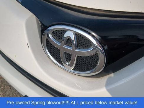 Used 2016 Toyota RAV4 XLE FWD image 10
