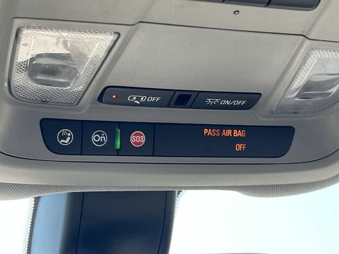 Used 2019 GMC Terrain SLT w/ Preferred Package FWD image 42