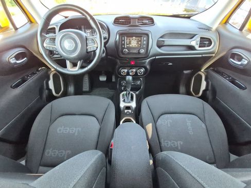 Used 2016 Jeep Renegade Latitude w/ Safety & Security Group AWD/4WD image 15