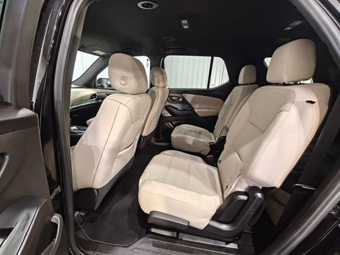 Used 2022 Chevrolet Traverse LT AWD/4WD image 26