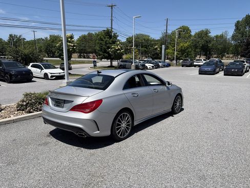 Used 2016 Mercedes-Benz CLA 250 image 4