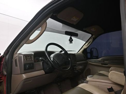 Used 2004 Ford F250 4x4 Crew Cab Super Duty image 16