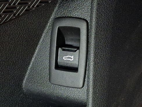 Used 2025 BMW X1 xDrive28i w/ Technology Package AWD/4WD image 23