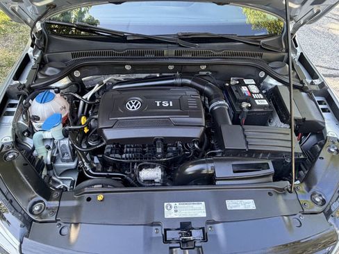 Used 2014 Volkswagen Jetta SE FWD image 20