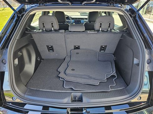 New 2027 Chevrolet Bolt LT image 13