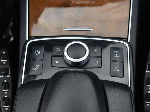 Used 2016 Mercedes-Benz E 550 Cabriolet image 34