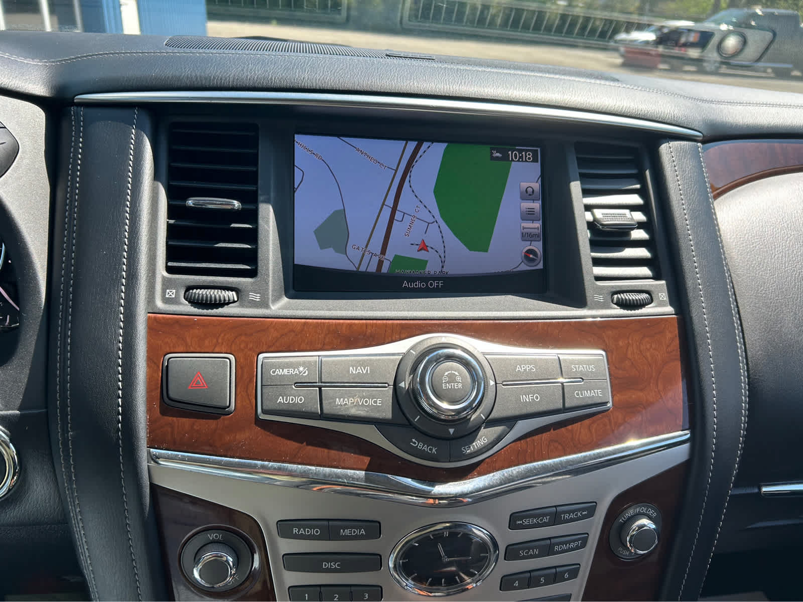 Used 2019 INFINITI QX80 Luxe AWD/4WD image 16