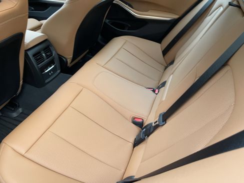 Used 2026 BMW 330i xDrive Sedan w/ Premium Package image 17