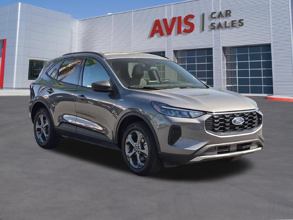 Used 2026 Ford Escape ST-Line AWD/4WD image 3
