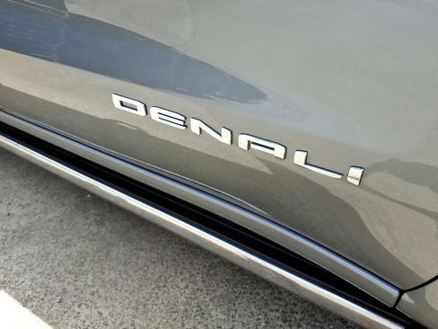 New 2026 GMC Sierra 1500 Denali Ultimate AWD/4WD image 11
