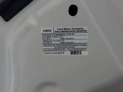 Used 2022 Ford Explorer Limited w/ Equipment Group 301A RWD image 16