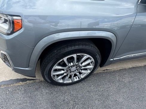 Used 2023 GMC Acadia Denali w/ Denali Ultimate Package image 2