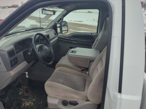 Used 2001 Ford F250 XLT image 13