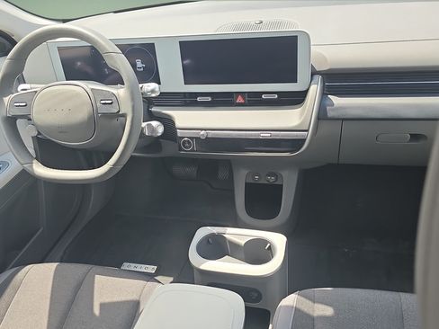 Certified 2024 Hyundai Ioniq 5 SEL AWD/4WD image 11