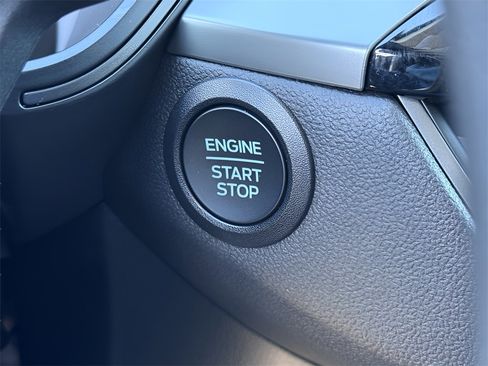 Used 2025 Ford Escape Active image 16