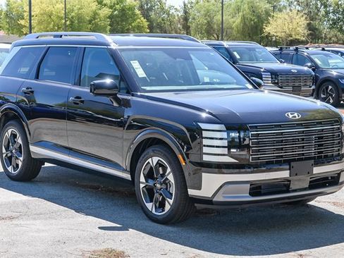 New 2026 Hyundai Palisade Limited image 3