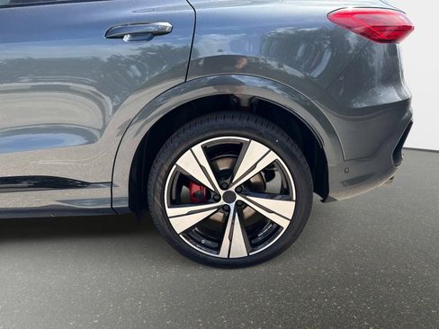 New 2026 Audi SQ5 Premium Plus AWD/4WD image 10