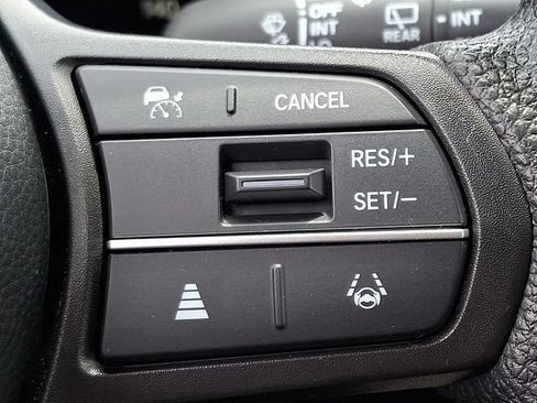 Certified 2024 Honda HR-V LX image 21