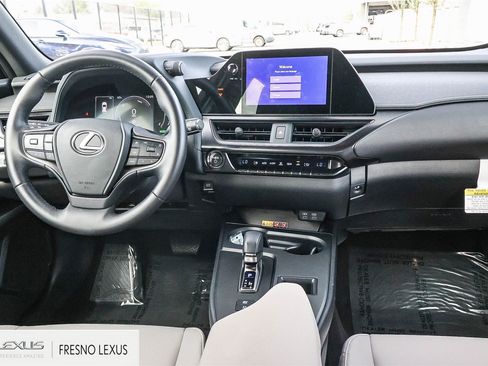 Used 2025 Lexus UX 300h FWD image 14