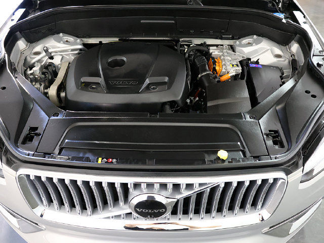Used 2024 Volvo XC90 T8 Plus w/ Protection Package AWD/4WD image 42