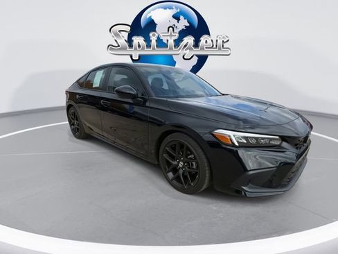 Used 2024 Honda Civic Sport image 2