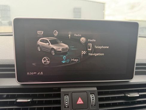 Used 2018 Audi Q5 2.0T Premium Plus w/ Premium Plus Package AWD/4WD image 8