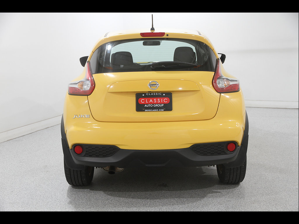 Used 2016 Nissan Juke S FWD image 17