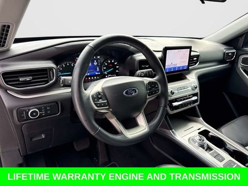 Used 2023 Ford Explorer XLT w/ Equipment Group 202A RWD image 34